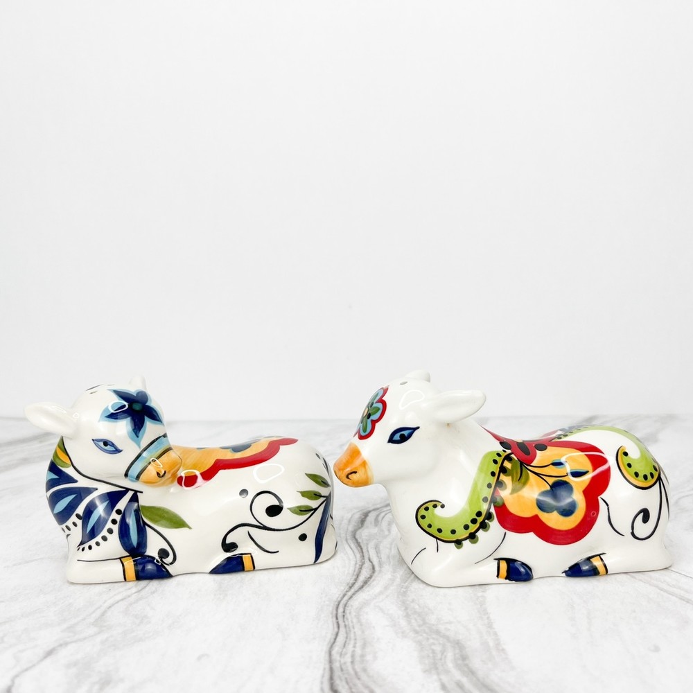 Tabletop Unlimited ESPAÑA Bocca Cow Salt and Pepper Shaker